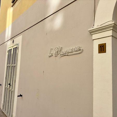 Апартаменти Menton Casino Екстер'єр фото