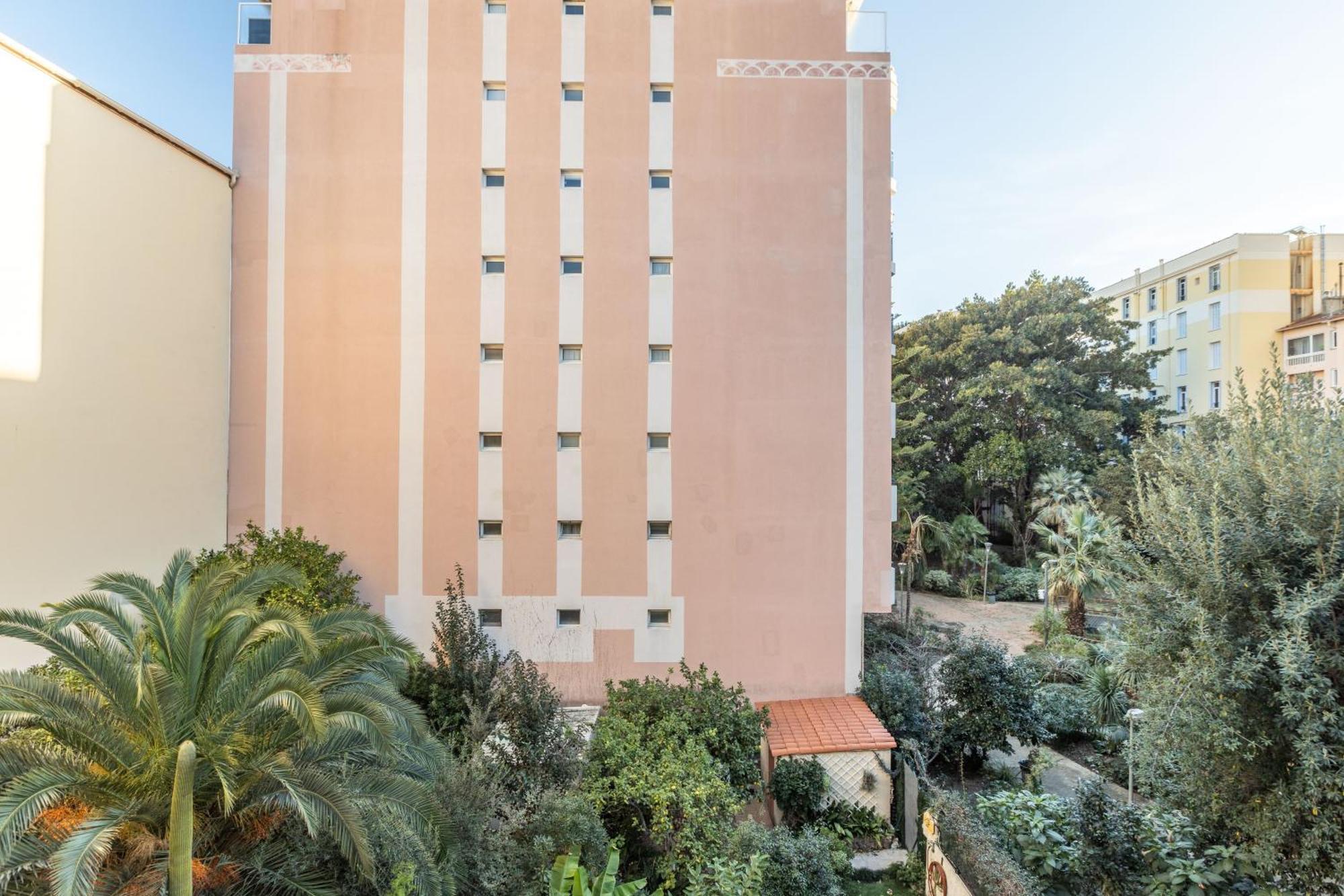 Апартаменти Menton Casino Екстер'єр фото